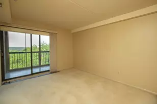 600 4th St SW, Rochester, MN 55902 - Photo 16