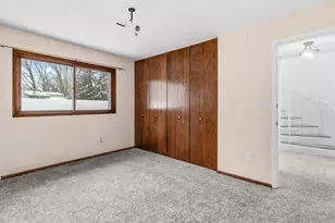 5527 E Bavarian Pass, Fridley, MN 55432 - Photo 16