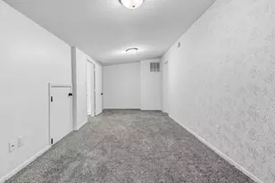 5527 E Bavarian Pass, Fridley, MN 55432 - Photo 22