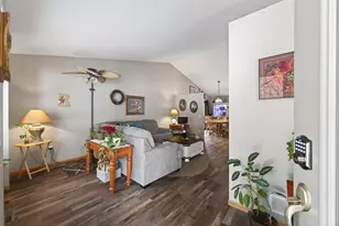 20431 Eidelweiss St NW, Cedar, MN 55011 - Photo 4