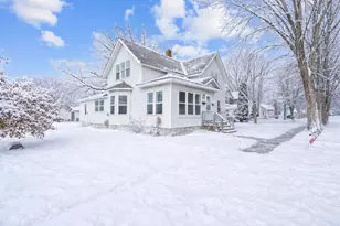 1207 Desoto Ave N, Glencoe, MN 55336 - Photo 1