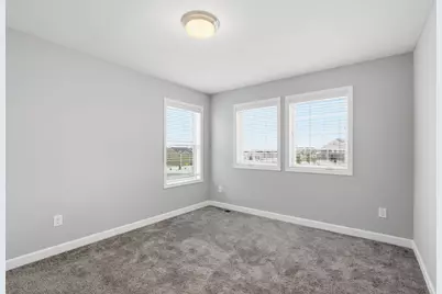 975 Spancil Hill Way, Woodbury, MN 55129 - Photo 32