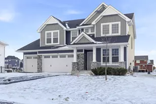 975 Spancil Hl Wy, Woodbury, MN 55129 - Photo 2