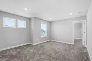 975 Spancil Hl Wy, Woodbury, MN 55129 - Photo 20