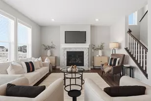 975 Spancil Hl Wy, Woodbury, MN 55129 - Photo 8