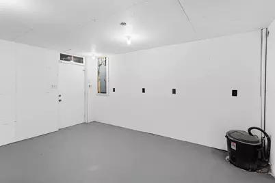 2597 Burke Avenue E, North Saint Paul, MN 55109 - Photo 28