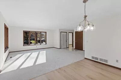 2597 Burke Avenue E, North Saint Paul, MN 55109 - Photo 8