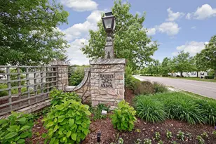 10766 Hawthorn Trail, Woodbury, MN 55129 - Photo 68