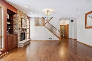 10766 Hawthorn Trail, Woodbury, MN 55129 - Photo 14