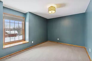 10766 Hawthorn Trail, Woodbury, MN 55129 - Photo 38