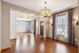 10766 Hawthorn Trail, Woodbury, MN 55129 - Photo 12