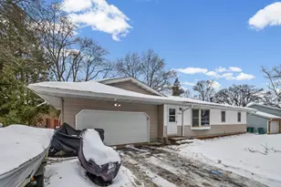 11566 Washington St NE, Blaine, MN 55434 - Photo 26