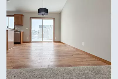 4622 9th Street NE, Saint Cloud, MN 56304 - Photo 8