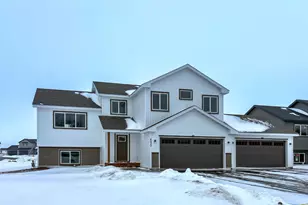 4622 9th St NE, Saint Cloud, MN 56304 - Photo 1