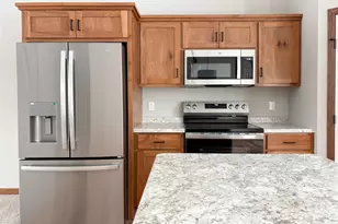 4622 9th St NE, Saint Cloud, MN 56304 - Photo 4