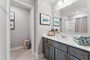 887 Laurel Ct, Chaska, MN 55318 - Photo 36