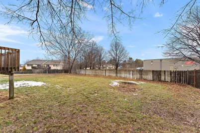 8425-8427 Rhode Island Drive N, Brooklyn Park, MN 55445 - Photo 38