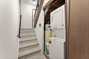 8425-8427 Rhode Island Dr N, Brooklyn Park, MN 55445 - Photo 34