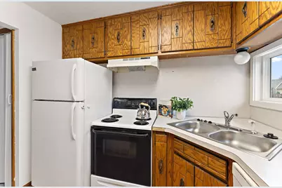 8425-8427 Rhode Island Drive N, Brooklyn Park, MN 55445 - Photo 10