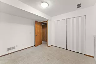 8425-8427 Rhode Island Dr N, Brooklyn Park, MN 55445 - Photo 14