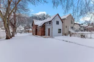 2210 Aldrich Ave N, Minneapolis, MN 55411 - Photo 10