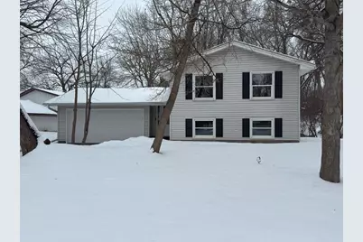 16059 Cambridge Circle SE, Prior Lake, MN 55372 - Photo 1