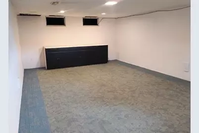 731 3rd Avenue NE, Sleepy Eye, MN 56085 - Photo 2