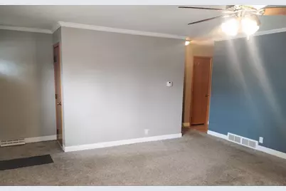 731 3rd Avenue NE, Sleepy Eye, MN 56085 - Photo 28