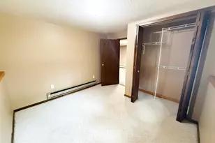 911 Radcliffe Ave, Altoona, WI 54720 - Photo 18