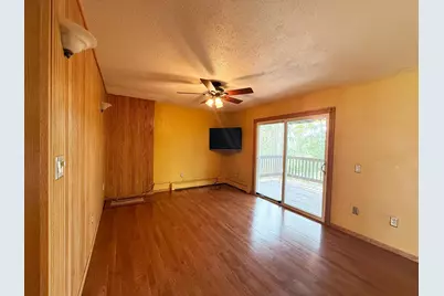 911 Radcliffe Avenue, Altoona, WI 54720 - Photo 10