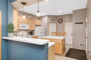 12175 Vermillion St NE, Blaine, MN 55449 - Photo 14