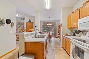 3656 Vermilion Ct N, Eagan, MN 55122 - Photo 14