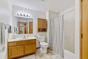 3656 Vermilion Ct N, Eagan, MN 55122 - Photo 20