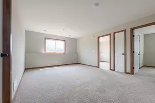 4658 9th St NE, Saint Cloud, MN 56304 - Photo 16