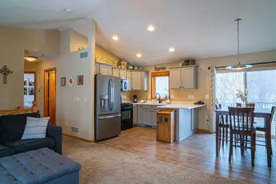 2068 Wild Wings Pass, New Market Township, MN 55054 - Photo 2