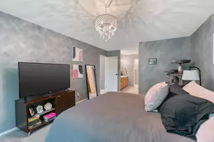 10311 Cedar Lake Rd, Hopkins, MN 55305 - Photo 18