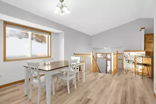 25578 Forest Blvd, Wyoming, MN 55092 - Photo 8