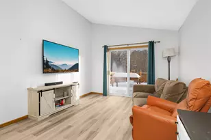 25578 Forest Blvd, Wyoming, MN 55092 - Photo 6