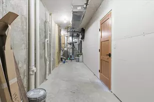 1962 Hadley Hills Dr NE, Rochester, MN 55906 - Photo 36