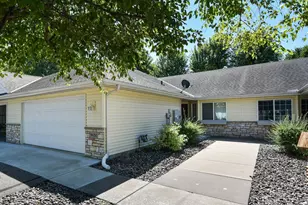 5651 Lambert Ave NE, Albertville, MN 55301 - Photo 2
