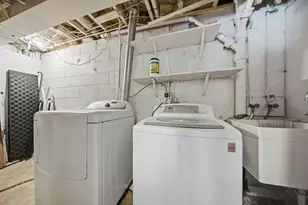 8524 Washburn Ave S, Bloomington, MN 55431 - Photo 36