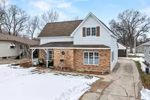 855 9th Ave, Granite Falls, MN 56241 - Photo 1