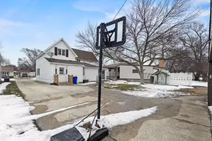 855 9th Ave, Granite Falls, MN 56241 - Photo 6