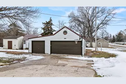 855 9th Avenue, Granite Falls, MN 56241 - Photo 10