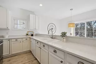 3166 Lexington Ave N, Shoreview, MN 55126 - Photo 8