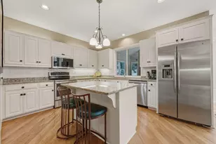 6958 Kenmare Dr, Bloomington, MN 55438 - Photo 10