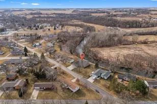 209 Sunrise Dr, Medford, MN 55049 - Photo 4