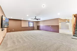 209 Sunrise Dr, Medford, MN 55049 - Photo 38