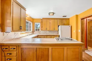 1027 Cedar Ave, Albert Lea, MN 56007 - Photo 10