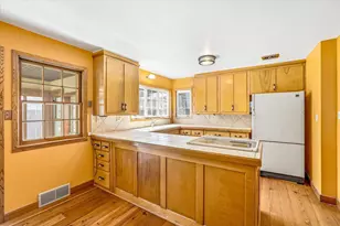 1027 Cedar Ave, Albert Lea, MN 56007 - Photo 10